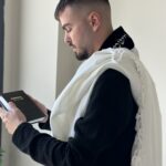 טלית בתוספת עטרת קטיפה שחורה