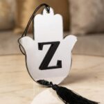 תליון לרכב כסף-אות מובלטת