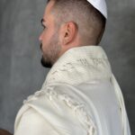 טלית PREMIUM- סריג בוטגה שמנת