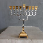 חנוכיה מהודרת- דגם לואי