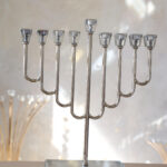 חנוכיה נבו כסף