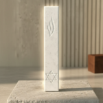 מזוזה מהודרת מגן דוד לבן- 20 ס"מ