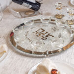 מגש ראש השנה מהודר מזכוכית-כסף