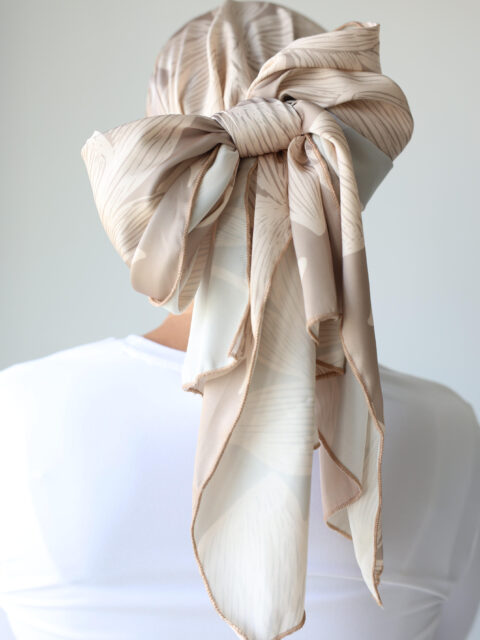 דגם פרח חום שמנת סטן- לונג