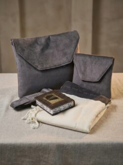 מארז אקסלוסיב- אפור קטיפה