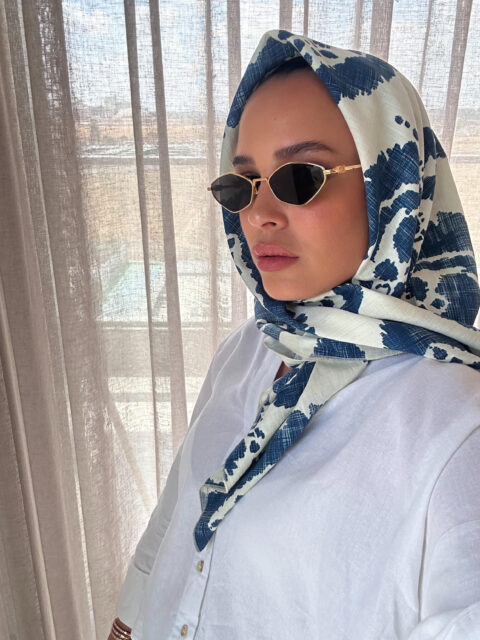 דגם פרח כחול בד-כיסוי מלא