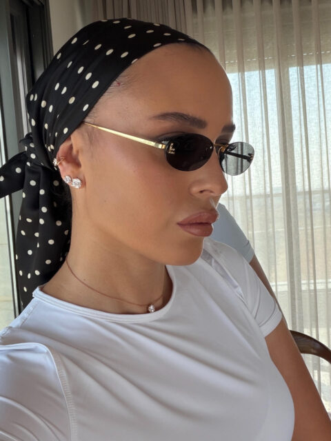 דגם שחור נקודות סטן- חצי כיסוי