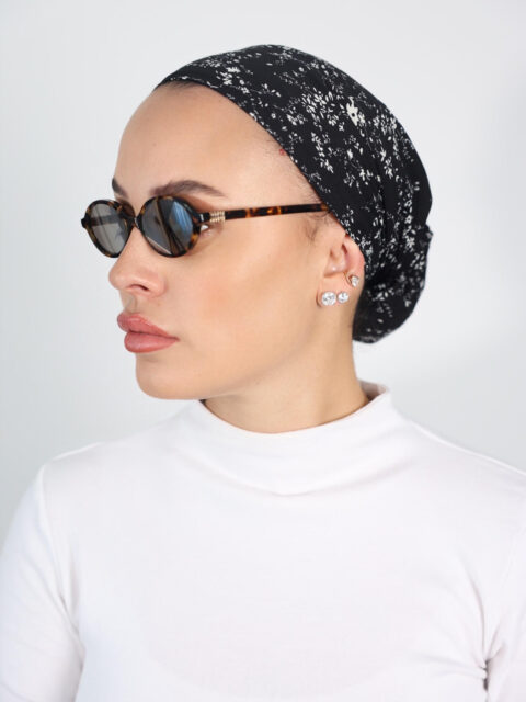 דגם פרחים שחור עדינים סטן-חצי כיסוי