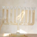 חנוכיה מהודרת- דגם מילה