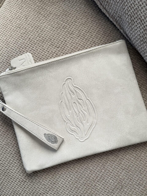 תיק קלאץ בז - האש שלי