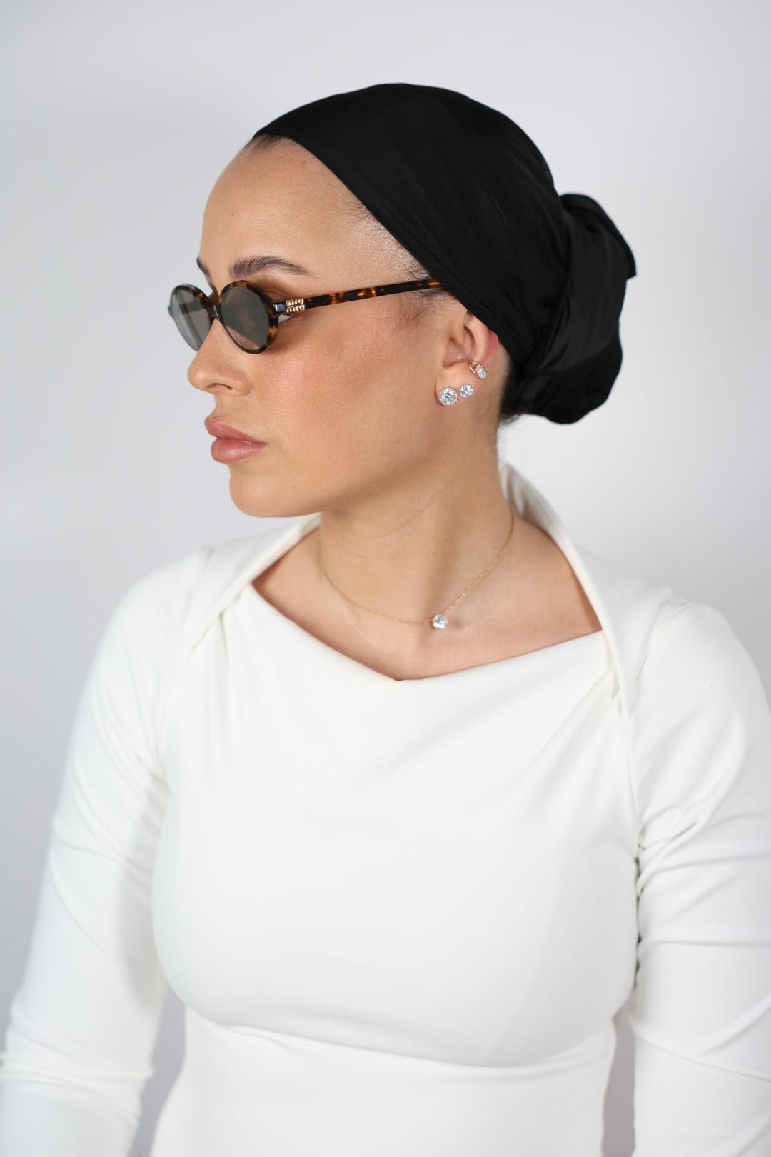 unnamed (63) דגם שחור משי סטן- לונג – תמונה 1